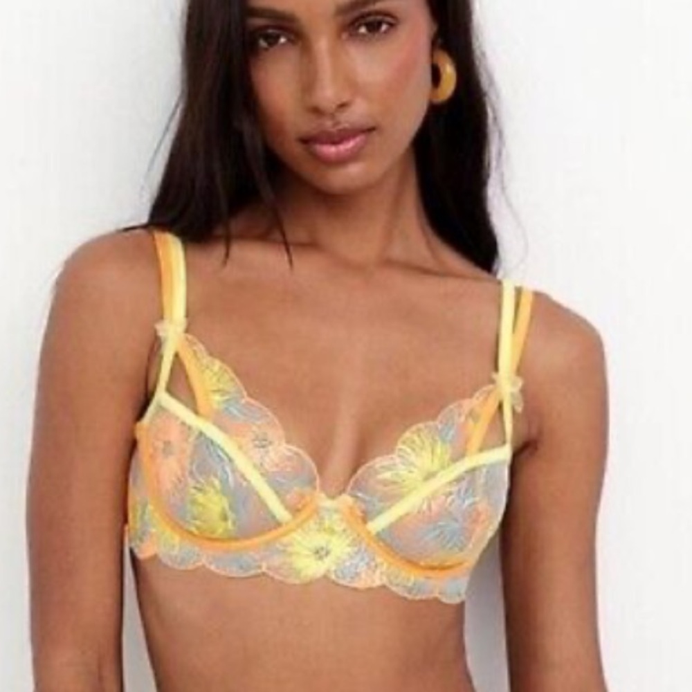 NWT For Love and Lemons Waterlily underwire bra size XXS yellow orange feminine